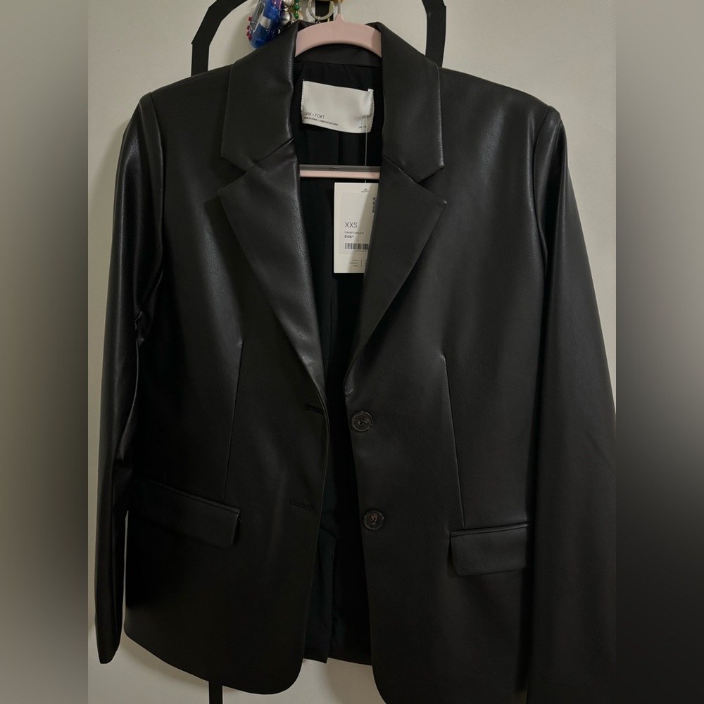 OAK+FORT BRAND NEW LEATHER BLAZER